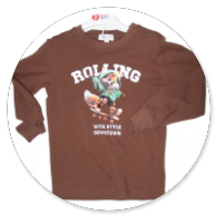TSHIRT MARRONE STAMPA VOLPE SU SKATE 